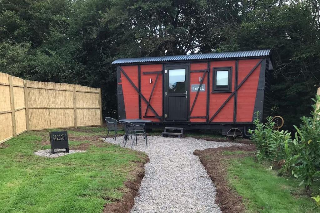 Ferienwohnung Luxury Railway Carriage With Stunning Views Hereford Exterior foto
