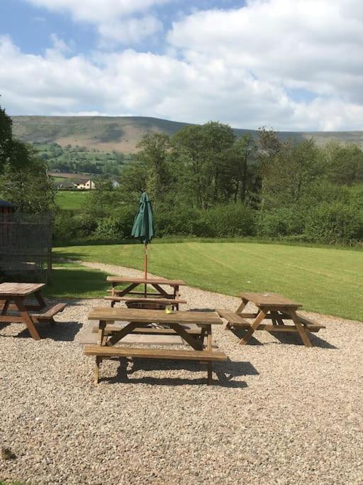 Ferienwohnung Luxury Railway Carriage With Stunning Views Hereford Exterior foto